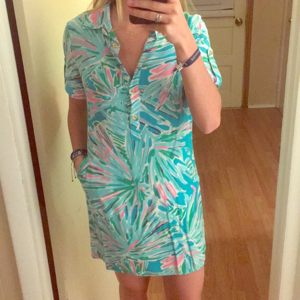 Tropical Lilly Pulitzer Dress w/ pockets!!
